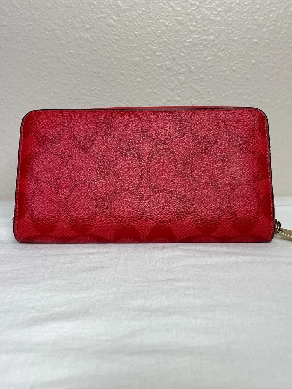 Coach Signature Zip Wallet in Rich Red with Gold Hardware